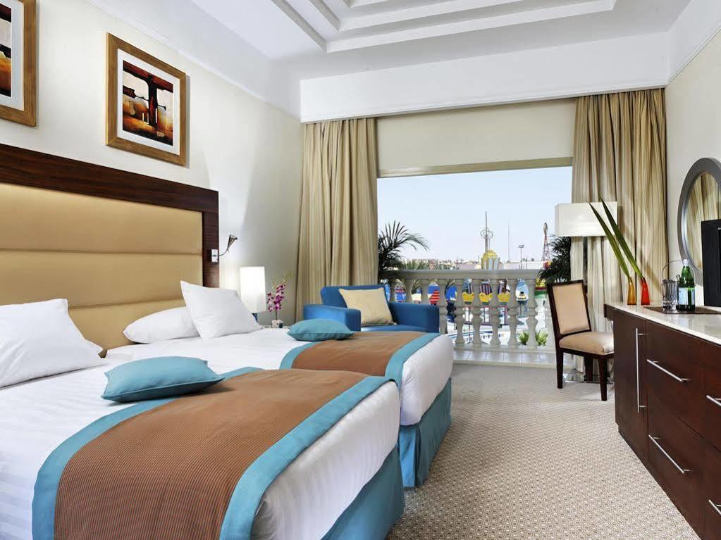 Helnan Dreamland Hotel 6th of October City Exterior foto A room at the Hilton Sharm El Sheikh